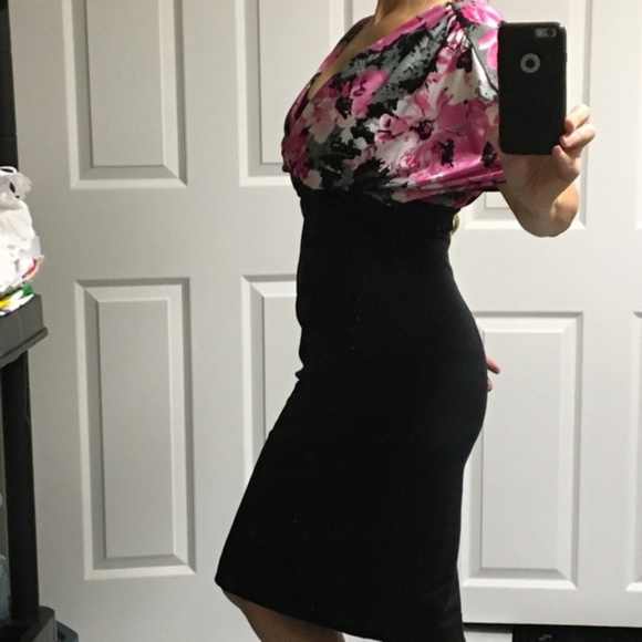 Dress - Picture 1 of 4